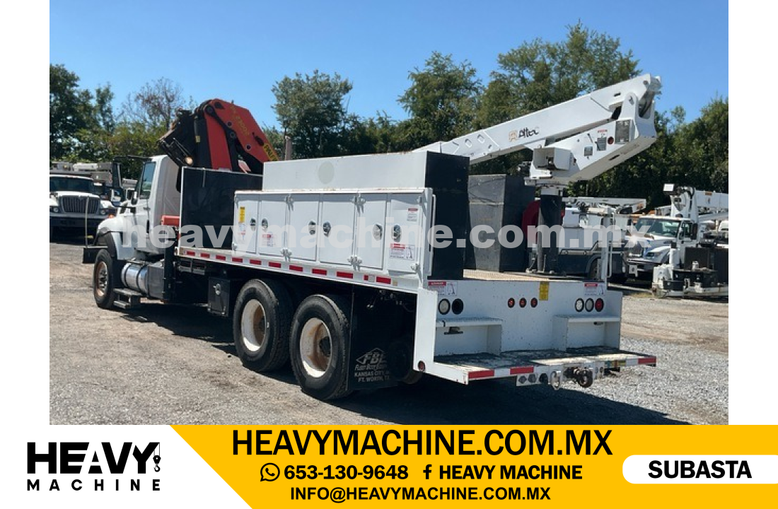 Grúa Articulada 2011 INTERNATIONAL WorkStar 7500