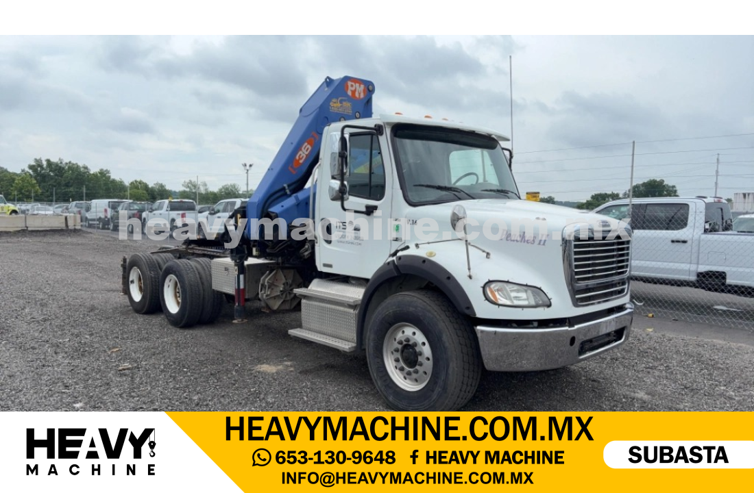 Grúa Articulada 2012 FREIGHTLINER Bussines M2