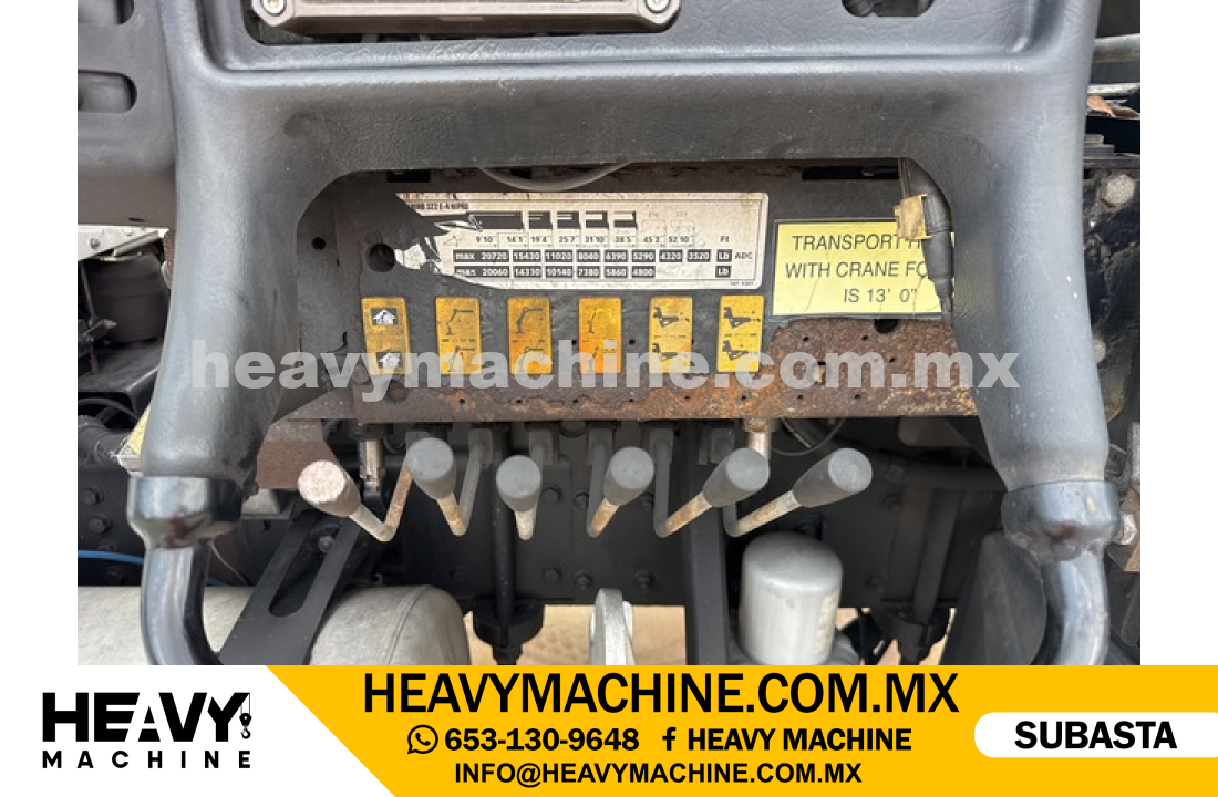Grúa Articulada 2012 FREIGHTLINER M2 112
