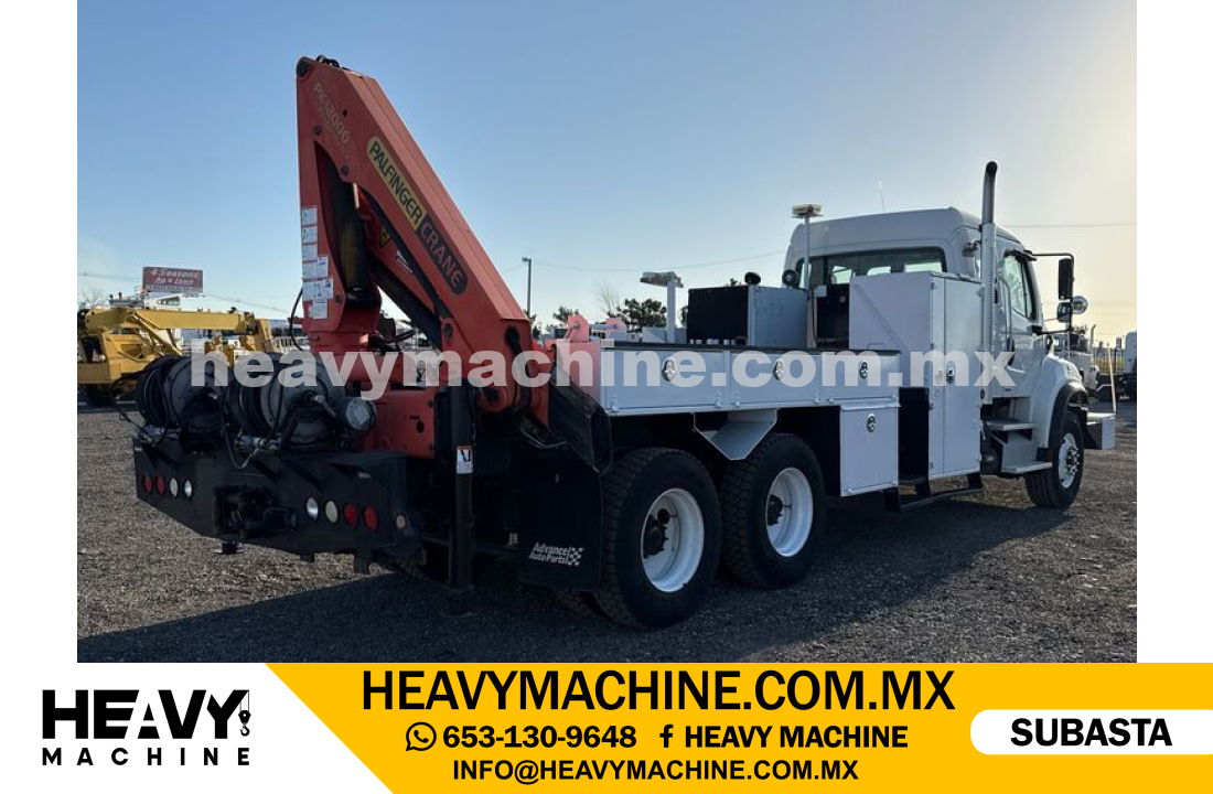 Grúa Articulada 2012 FREIGHTLINER