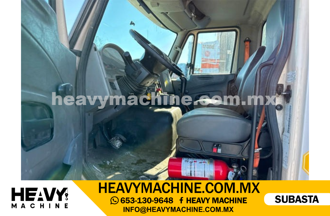 Grúa Articulada 2012 INTERNATIONAL 7600