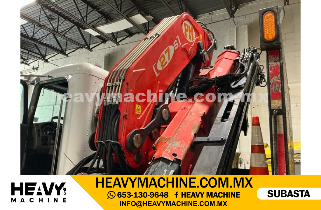 Grúa Articulada 2012 PETERBILT 348