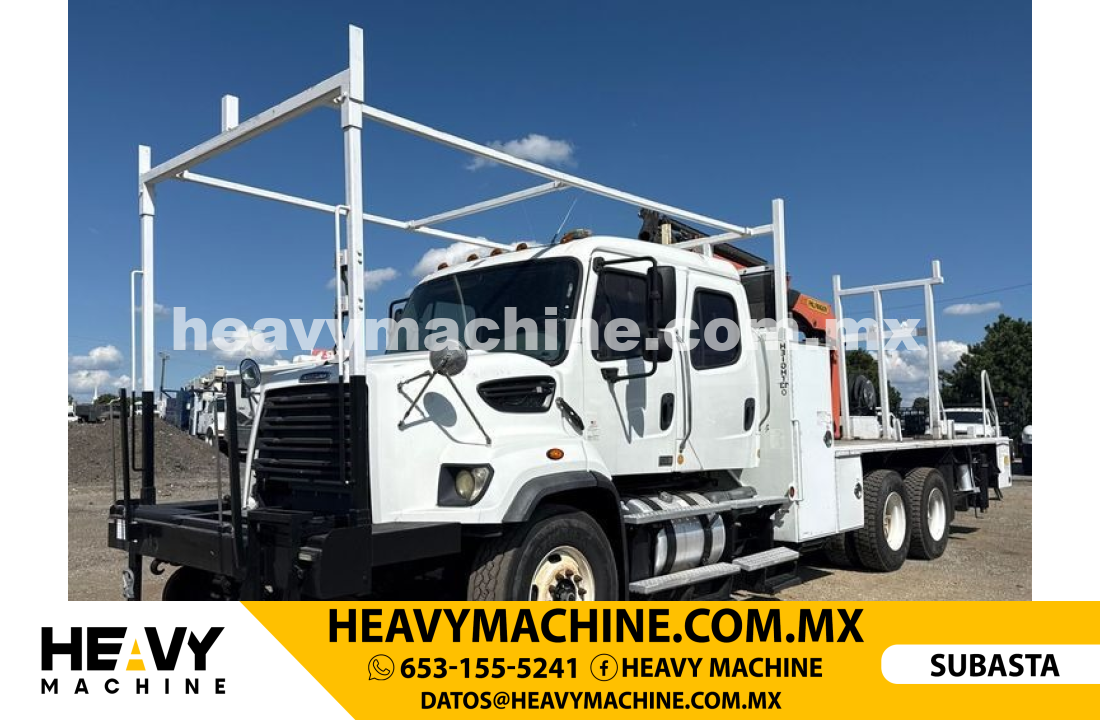 Grúa Articulada 2013 FREIGHTLINER 108SD