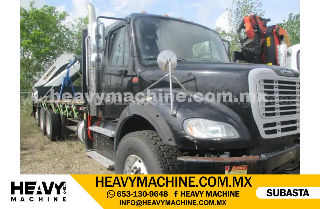 Grúa Articulada 2013 FREIGHTLINER M2 112