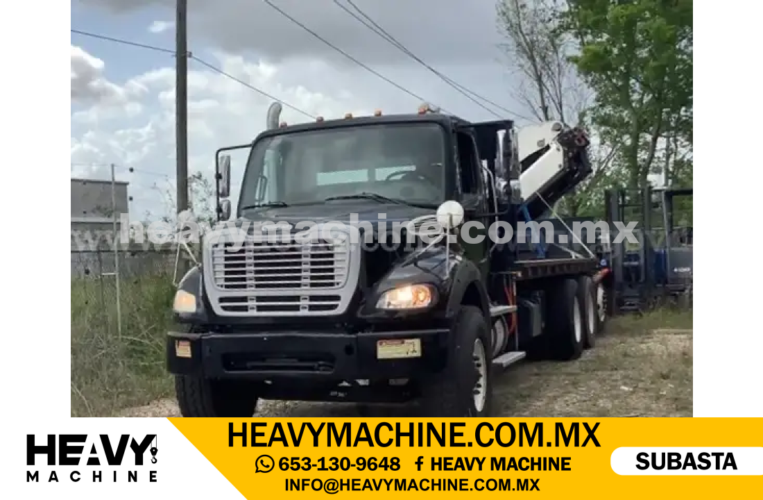 Grúa Articulada 2013 FREIGHTLINER M2 112