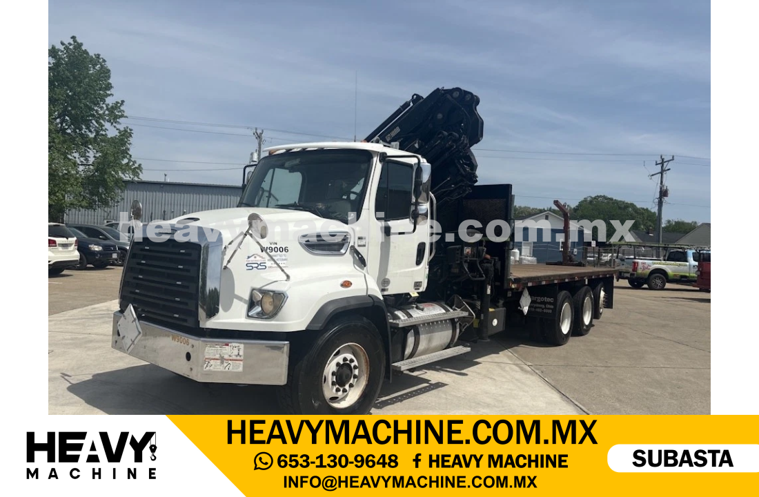 Grúa Articulada 2013 FREIGHTLINER