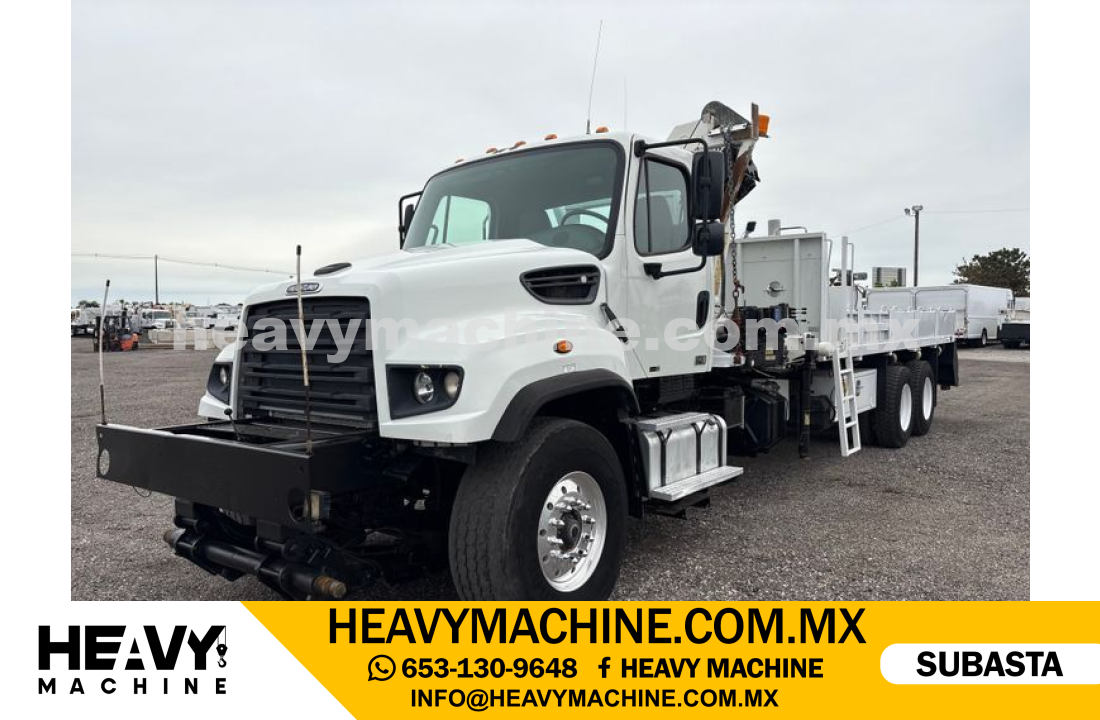Grúa Articulada 2013 FREIGHTLINER