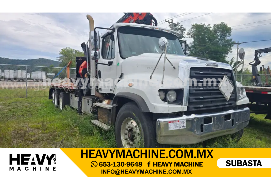 Grúa Articulada 2013 FREIGHTLINER