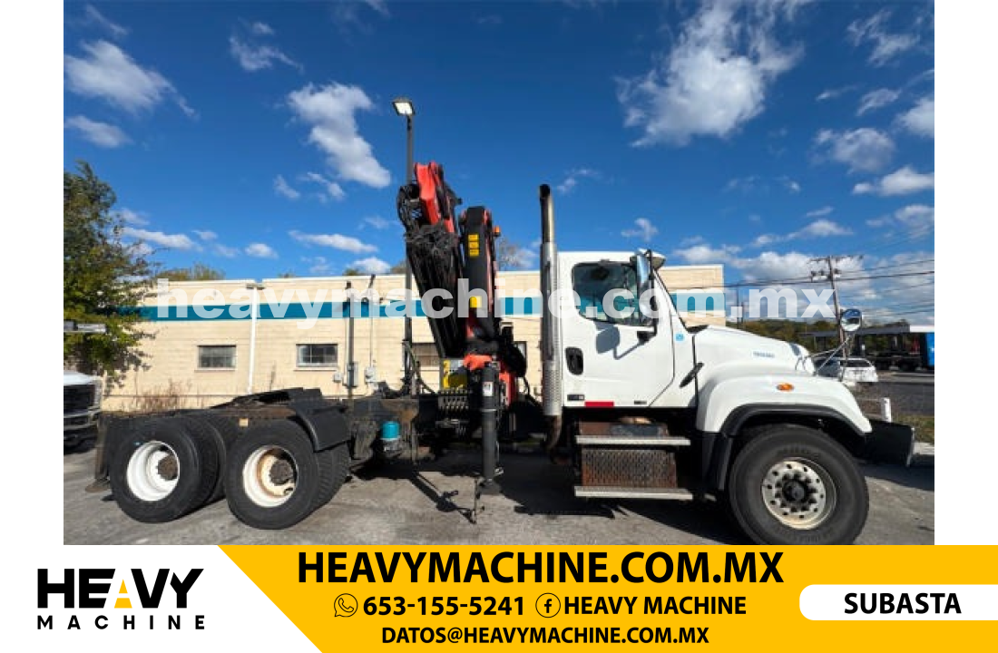 Grúa Articulada 2014 FREIGHTLINER 114SD