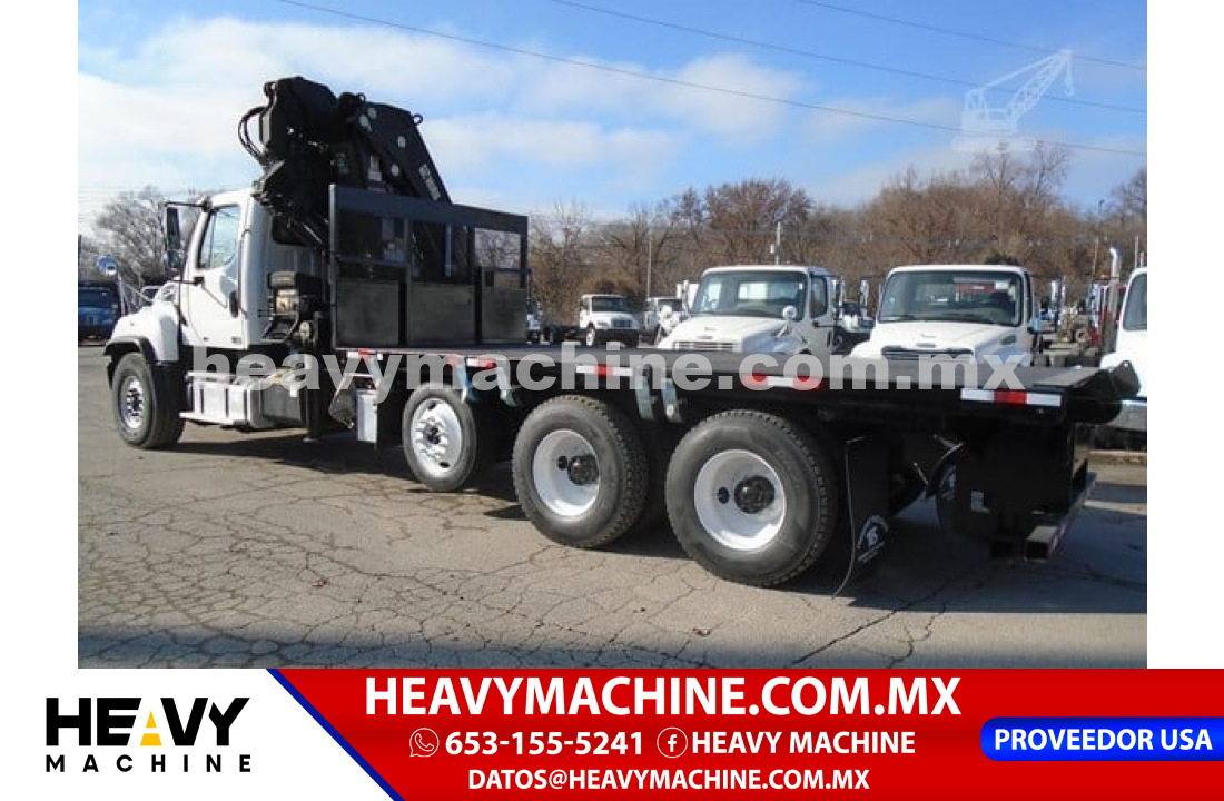 Grúa Articulada 2014 FREIGHTLINER 114SD