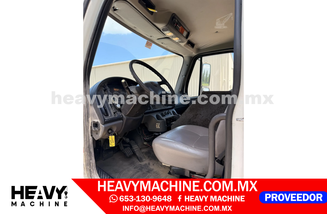 Grúa Articulada 2014 FREIGHTLINER BUSINESS CLASS M2 106