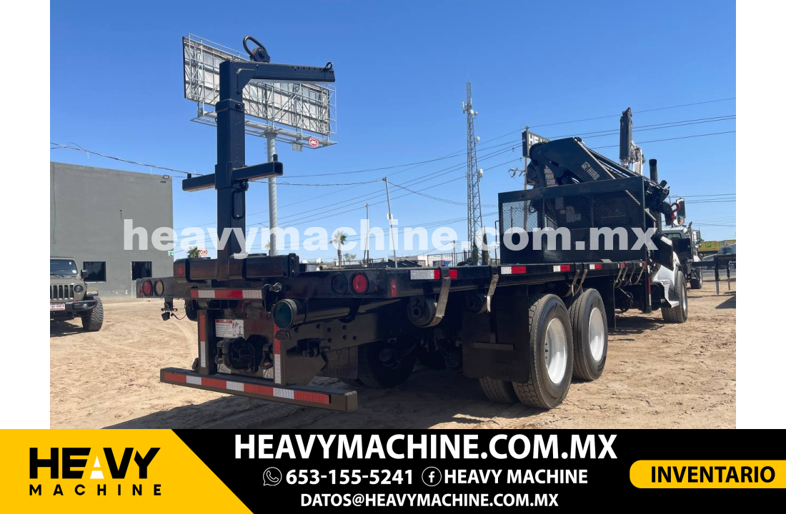 Grúa Articulada 2014 Kenworth T4 SERIES