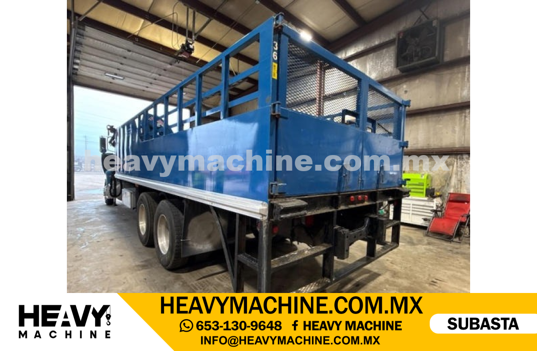 Grúa Articulada 2014 PETERBILT 348