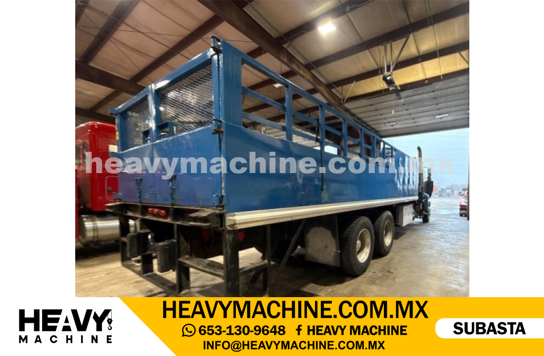 Grúa Articulada 2014 PETERBILT 348