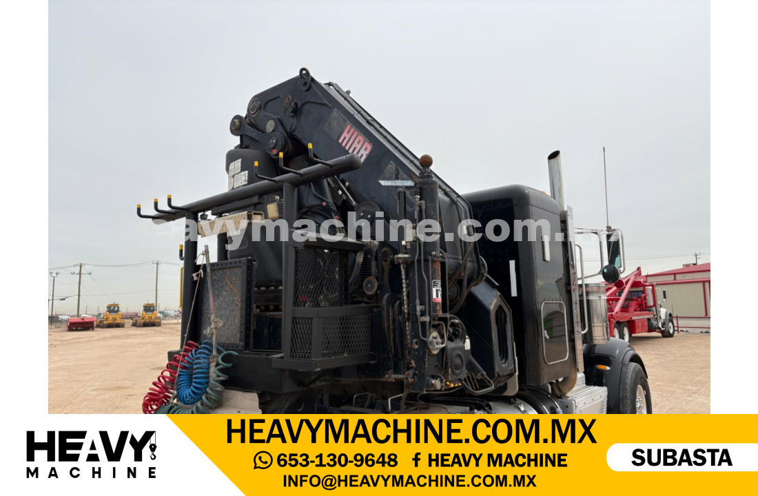 Grúa Articulada 2014 PETERBILT 367
