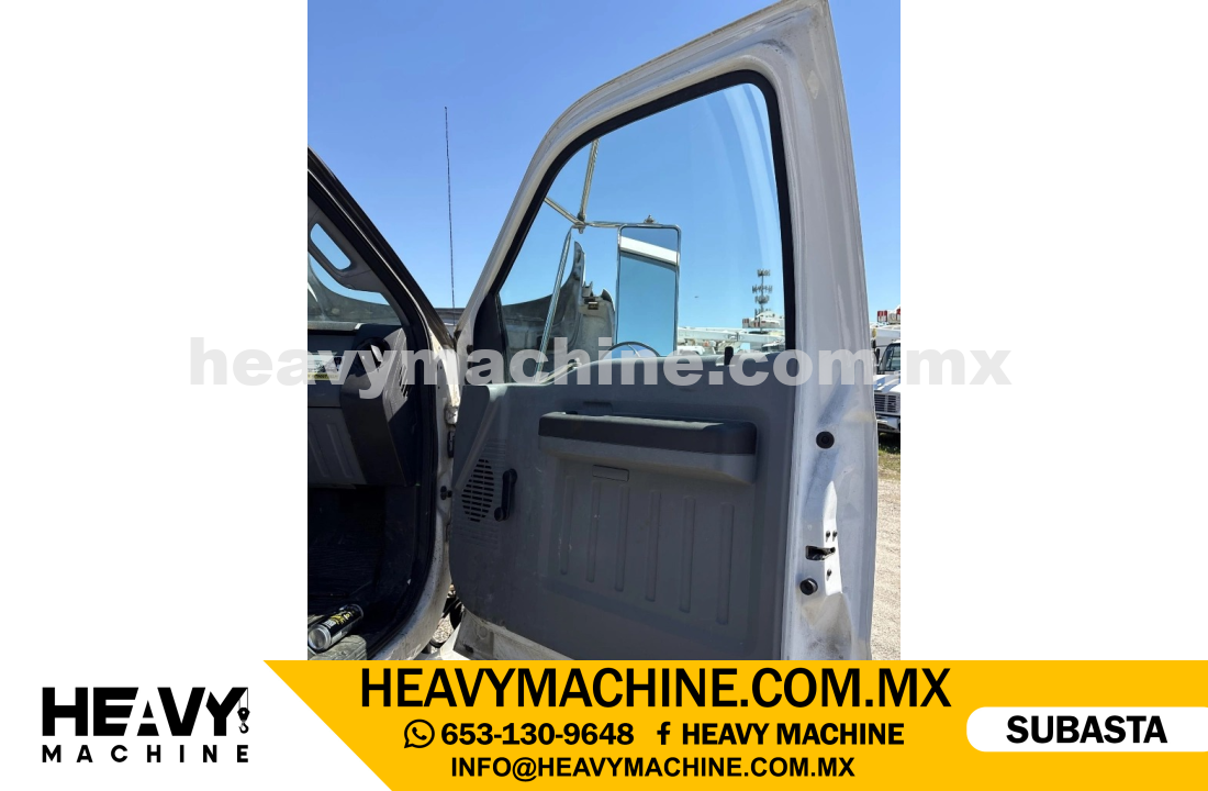 Grúa Articulada 2015 FORD f750
