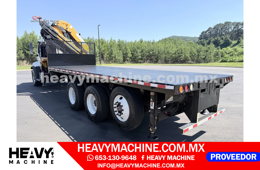 Grúa Articulada 2015 FREIGHTLINER 108 SD