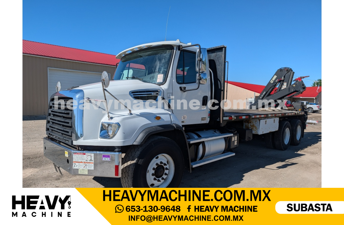 Grúa Articulada 2015 FREIGHTLINER 114SD