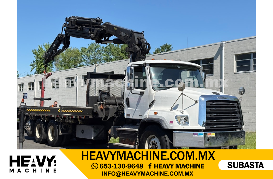 Grúa Articulada 2015 FREIGHTLINER 114SD