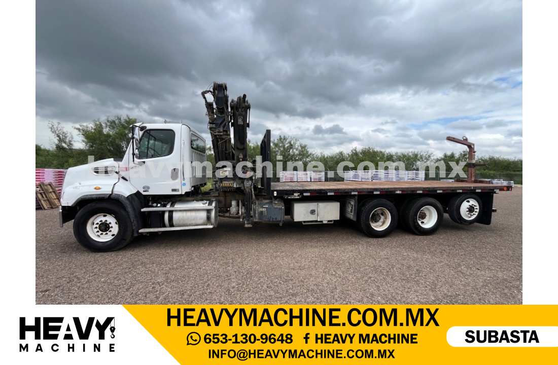 Grúa Articulada 2015 FREIGHTLINER 114SD