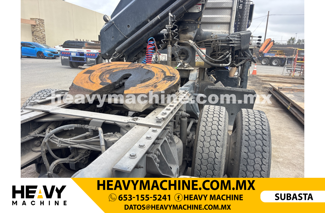 Grúa Articulada 2015 KENWORTH T800