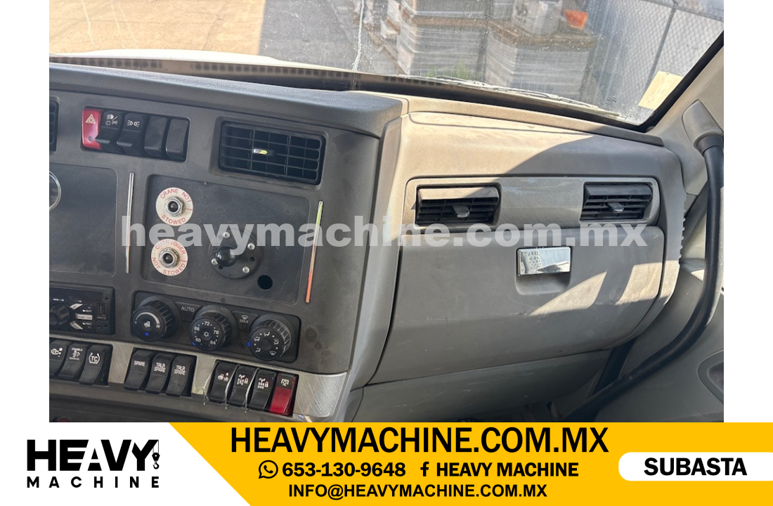 Grúa Articulada 2015 KENWORTH T880