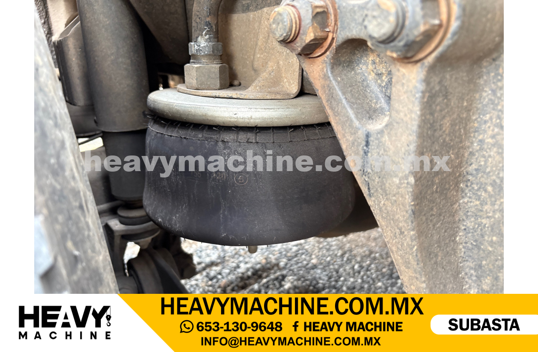 Grúa Articulada 2015 KENWORTH W900 6x4