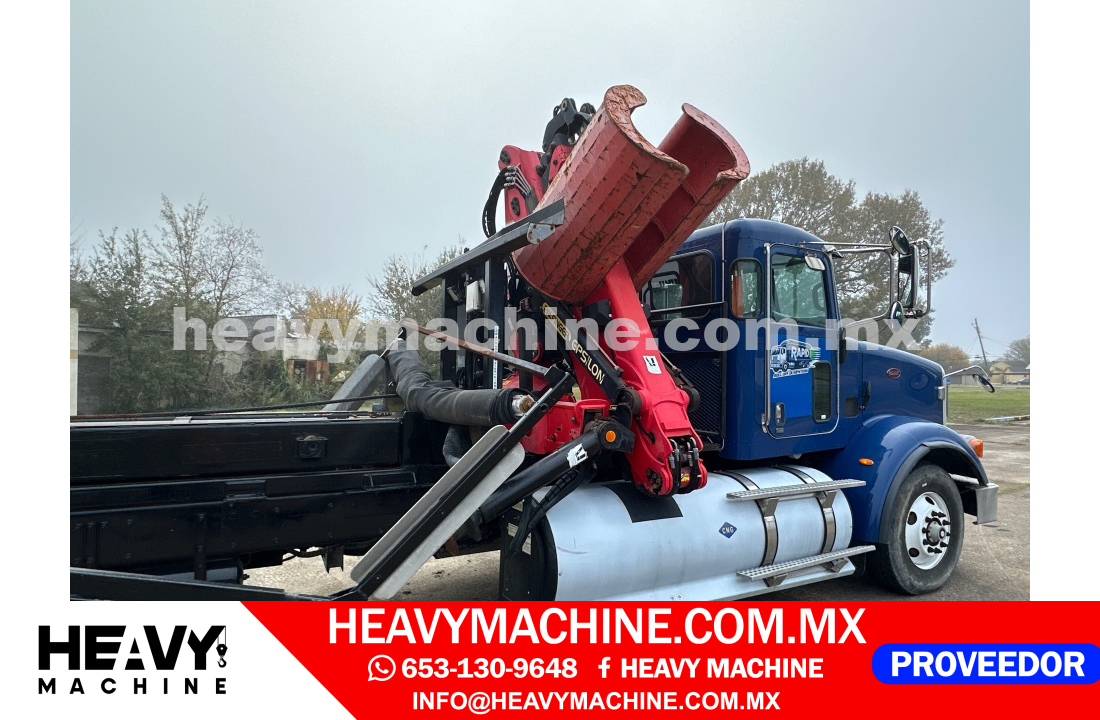 Grúa Articulada 2015 PETERBILT 365 CNG 6x4