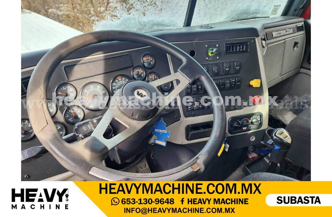 Grúa Articulada 2015 WESTERN STAR 47000