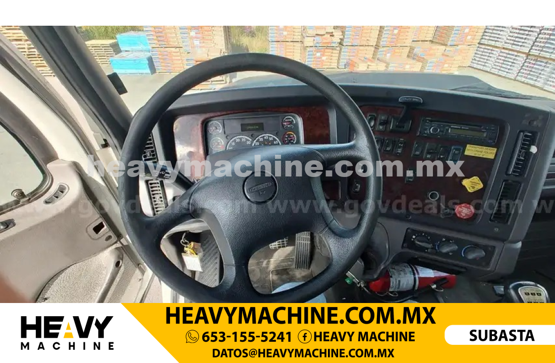 Grúa Articulada 2016 FREIGHTLINER 114SD