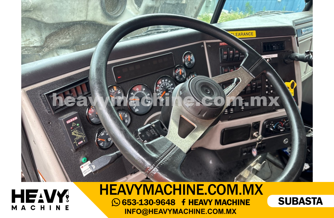 Grúa Articulada 2016 WESTERN STAR 4700SB