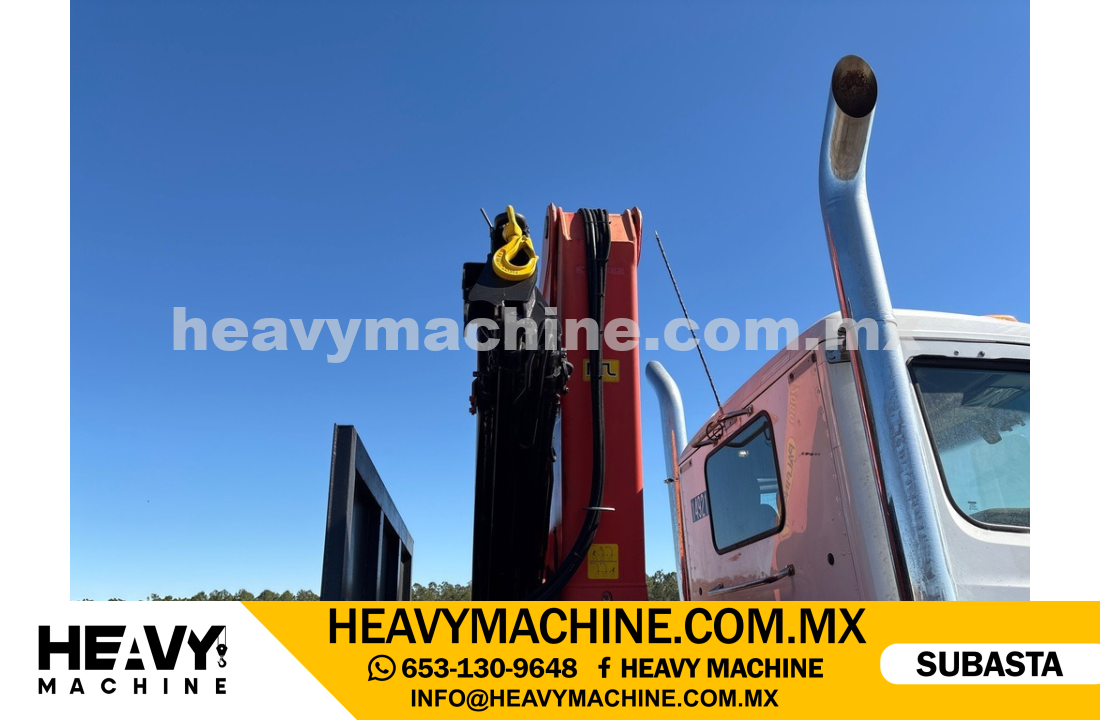 Grúa Articulada 2021 PETERBILT 579
