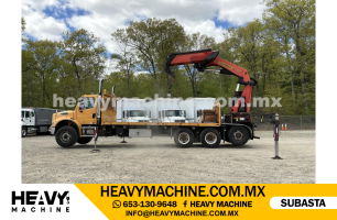  2006 FREIGHTLINER M2 112