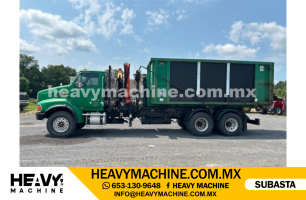 Grúa Articulada 2007 STERLING LT8500