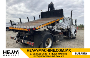 Grúa Articulada 2010 FREIGHTLINER m2