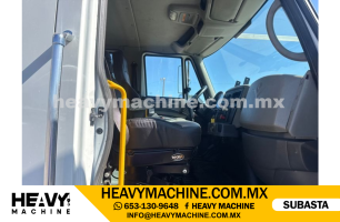 Grúa Articulada 2010 INTERNATIONAL 7500