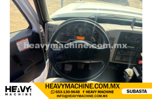 Grúa Articulada 2010 INTERNATIONAL 7500