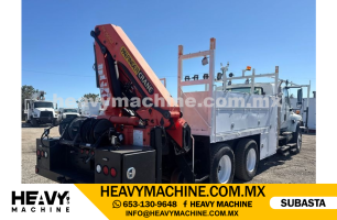 Grúa Articulada 2010 INTERNATIONAL 7500