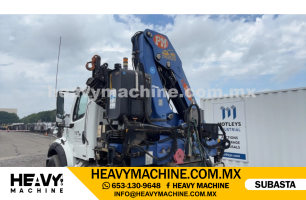 Grúa Articulada 2012 FREIGHTLINER Bussines M2