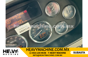 Grúa Articulada 2012 PETERBILT 348