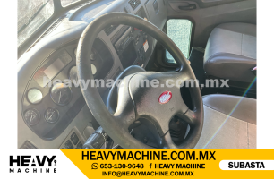 Grúa Articulada 2012 PETERBILT 348