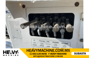 Grúa Canastilla 2013 FREIGHTLINER M2 112