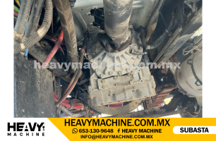 Grúa Articulada 2014 FREIGHTLINER M2106