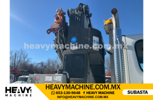 Grúa Articulada 2014 FREIGHTLINER M2106