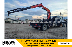 Grúa Articulada 2014 FREIGHTLINER M2 106
