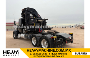 Grúa Articulada 2014 PETERBILT 367