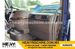 Grúa Articulada 2014 VOLVO VHD