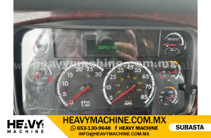 Grúa Articulada 2015 FREIGHTLINER 114SD