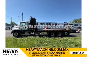 Grúa Articulada 2015 FREIGHTLINER 114SD