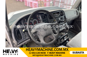 Grúa Articulada 2015 FREIGHTLINER 114SD